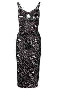 The PeepShow Pencil Dress is a figure-flattering bodycon style that blends retro glamour with modern comfort. Made from luxurious high-stretch fabric, it hugs every curve beautifully while offering full support with its lined cups and adjustable straps. The keyhole detail with bow tie accent adds an irresistible vintage charm, complemented by a coordinating waist belt. A hidden back zipper ensures a smooth, seamless look, and the ruched back panel enhances mobility and comfort.