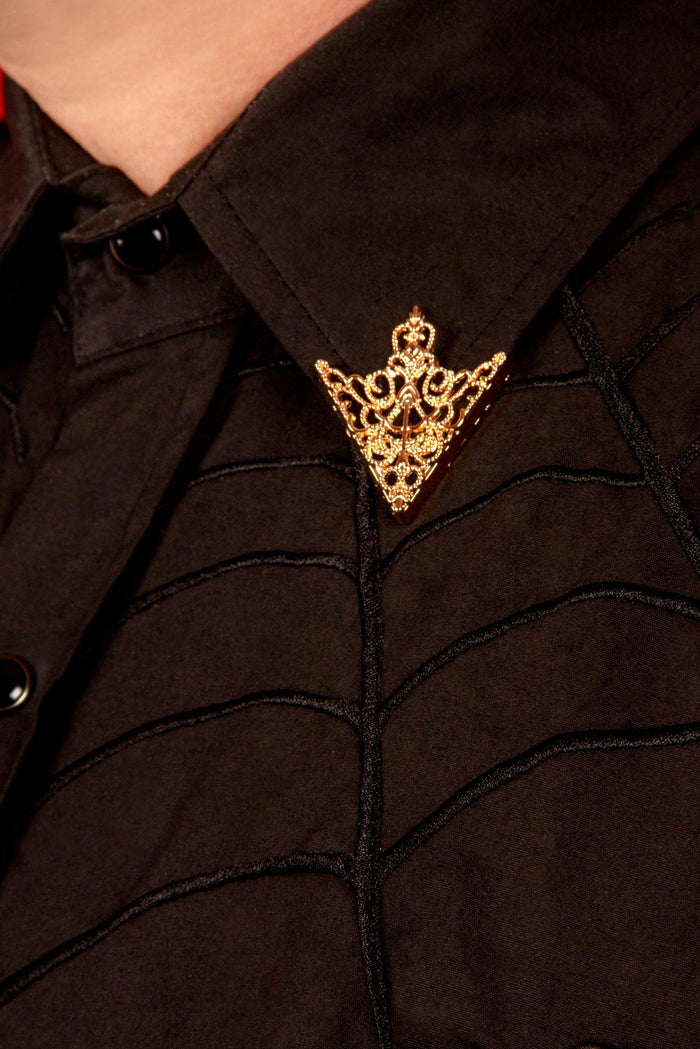 Infuse your outfit with legacy and attitude using golden Victorian collar tips—elegant pointed metal pieces that clip onto shirt collars and instantly elevate your look. With a nod to Victorian era elegance and gothic sensibility, they’re the perfect accessory for dark academia, gothic formalwear, or any wardrobe embracing dramatic details.