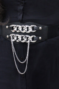 Turn heads with the Punk Chain Belt by KATAKOMB—a statement accessory featuring high-impact metal links and a snap-back design that fits seamlessly at one size. Whether you’re going for punk, grunge or high-fashion edge, this chain belt promises to complete your bold look.