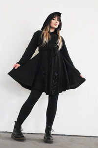 Fialka Cardigan