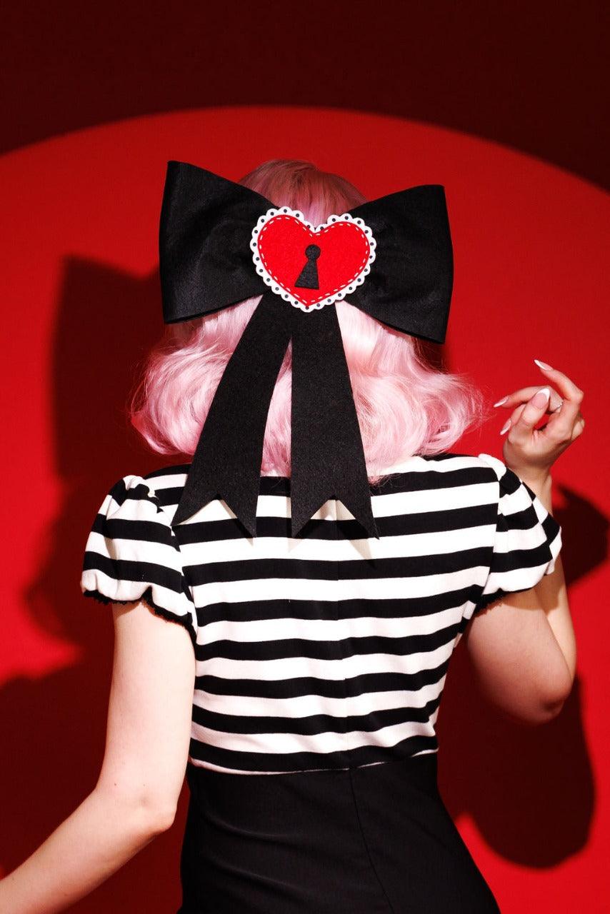 Jessica Louise – KATAKOMB