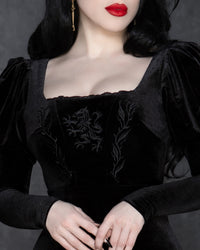 The Howling Dress - Black